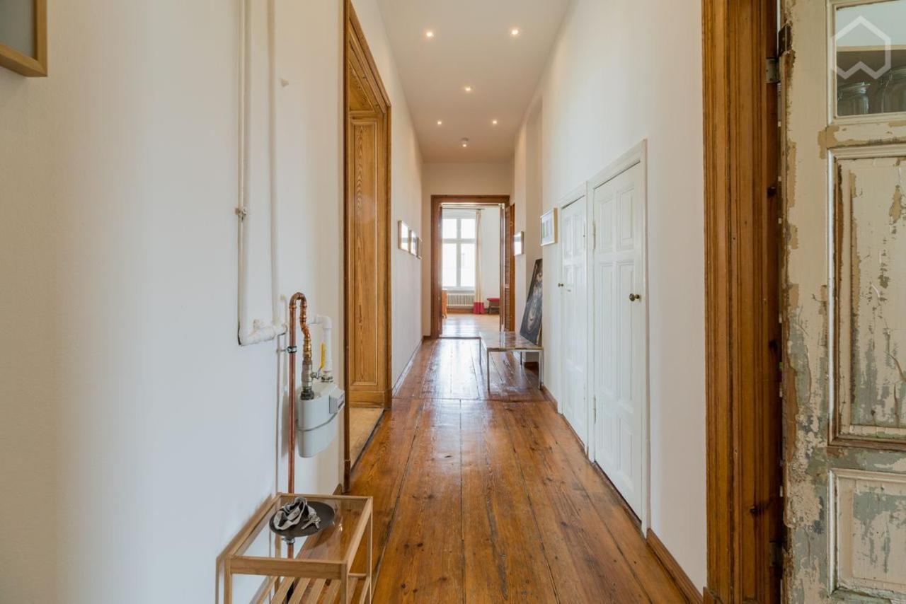 Apartment Center Schwabing Spacious Flat *